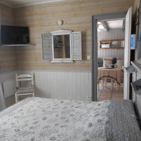 Ile De Re, La Danae, Velos, Wifi, Possibilite Cuisine, Linge, Parking Gratuit Saint-Martin-de-Ré Esterno foto