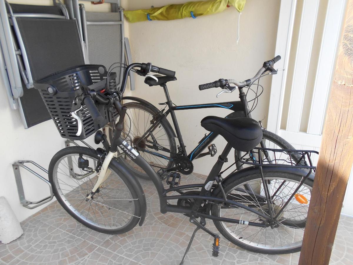 Ile De Re, La Danae, Velos, Wifi, Possibilite Cuisine, Linge, Parking Gratuit Saint-Martin-de-Ré Esterno foto