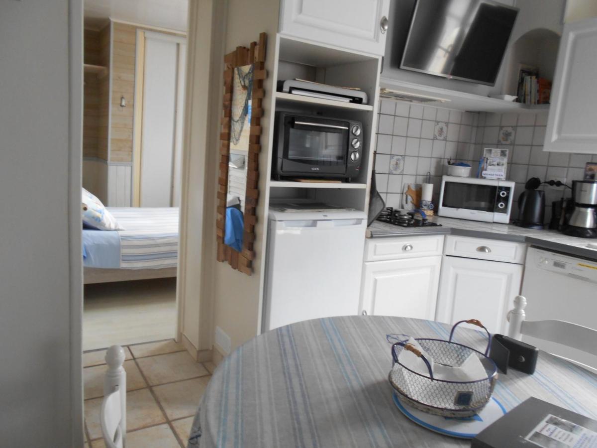Ile De Re, La Danae, Velos, Wifi, Possibilite Cuisine, Linge, Parking Gratuit Saint-Martin-de-Ré Esterno foto