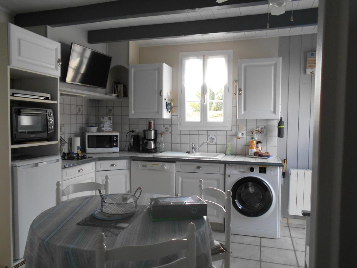 Ile De Re, La Danae, Velos, Wifi, Possibilite Cuisine, Linge, Parking Gratuit Saint-Martin-de-Ré Esterno foto